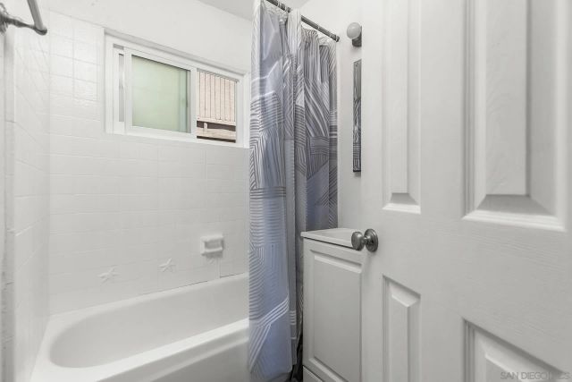 4225-4227 Whittier St, San Diego, CA 92107