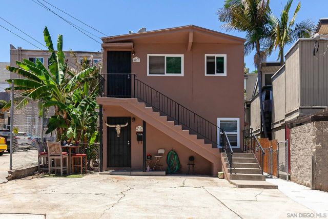 4225-4227 Whittier St, San Diego, CA 92107