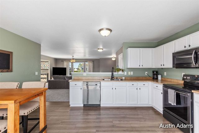 2058 Waler Drive, Hudsonville, MI 49426