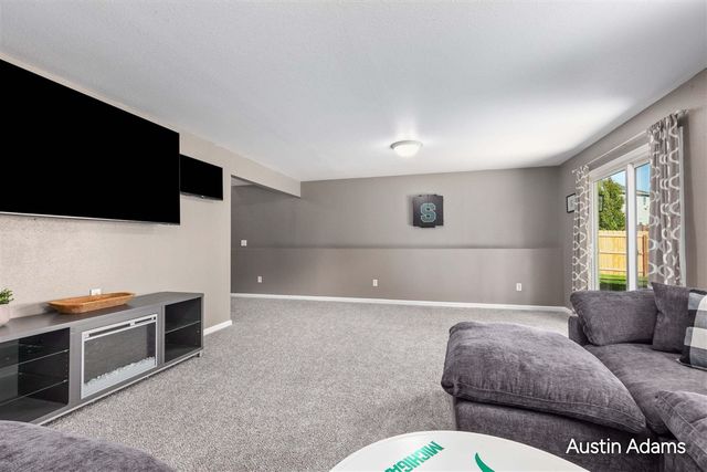 2058 Waler Drive, Hudsonville, MI 49426