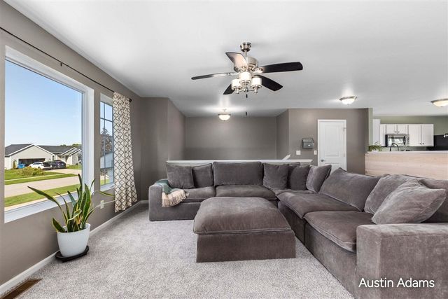 2058 Waler Drive, Hudsonville, MI 49426