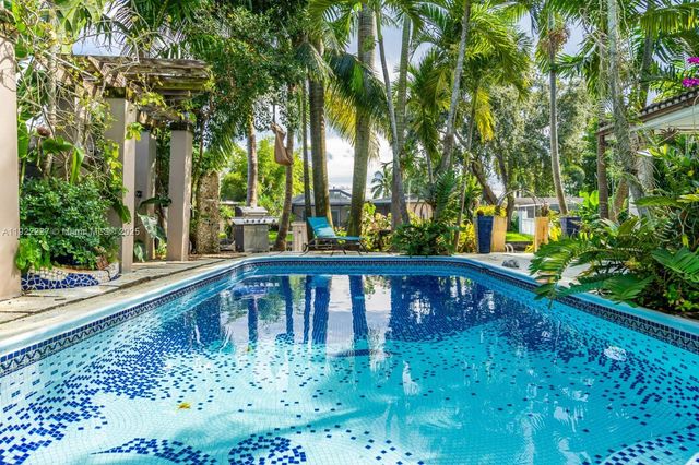 1930 NW 32nd Ct, Oakland Park, FL 33309