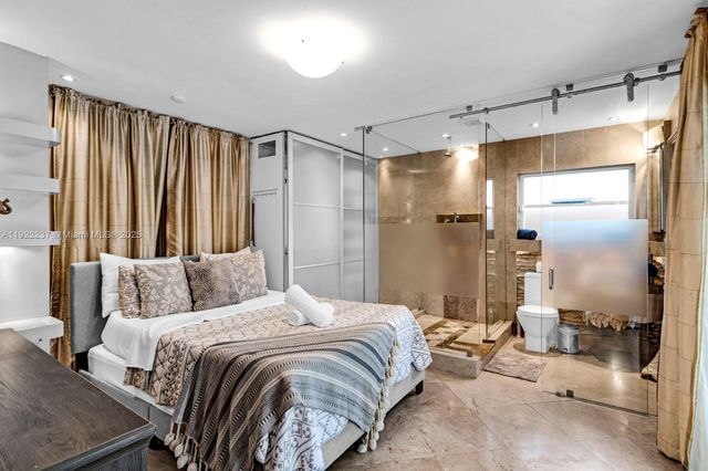 1930 NW 32nd Ct, Oakland Park, FL 33309