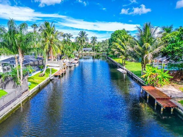 1930 NW 32nd Ct, Oakland Park, FL 33309