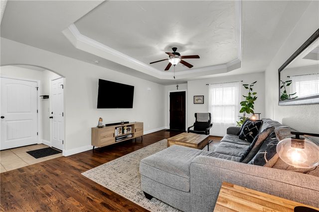 1203 W Cunningham Avenue, Rogers, AR 72758