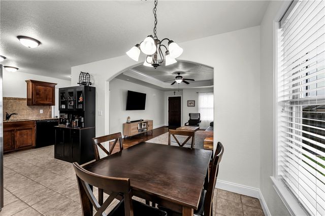 1203 W Cunningham Avenue, Rogers, AR 72758