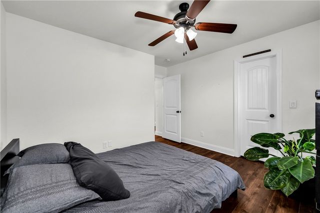 1203 W Cunningham Avenue, Rogers, AR 72758