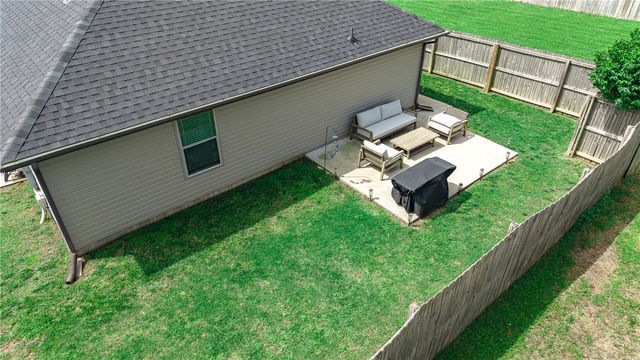 1203 W Cunningham Avenue, Rogers, AR 72758