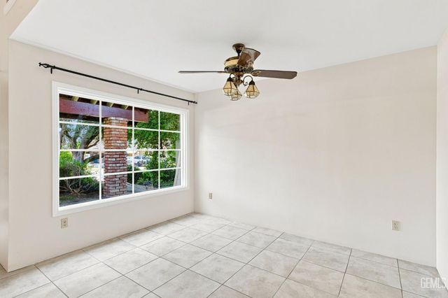 4100 Sill Place, Bakersfield, CA 93306