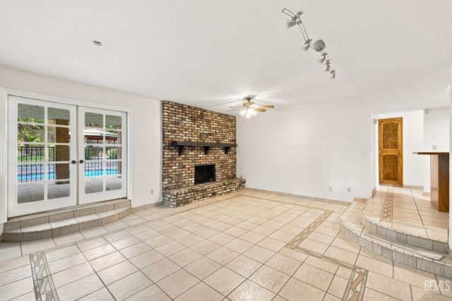 4100 Sill Place, Bakersfield, CA 93306