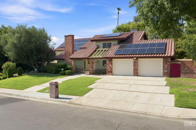 4100 Sill Place, Bakersfield, CA 93306