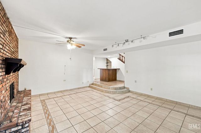 4100 Sill Place, Bakersfield, CA 93306