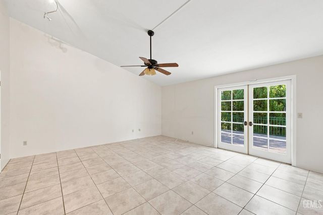 4100 Sill Place, Bakersfield, CA 93306