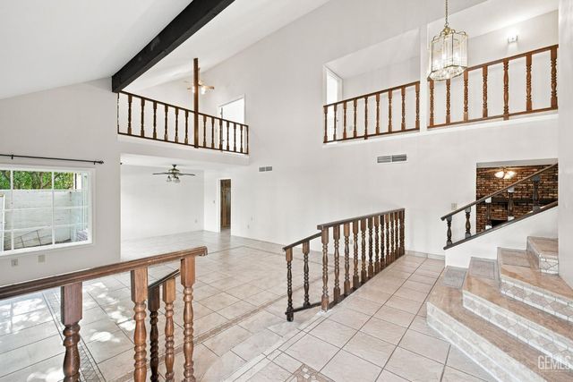 4100 Sill Place, Bakersfield, CA 93306