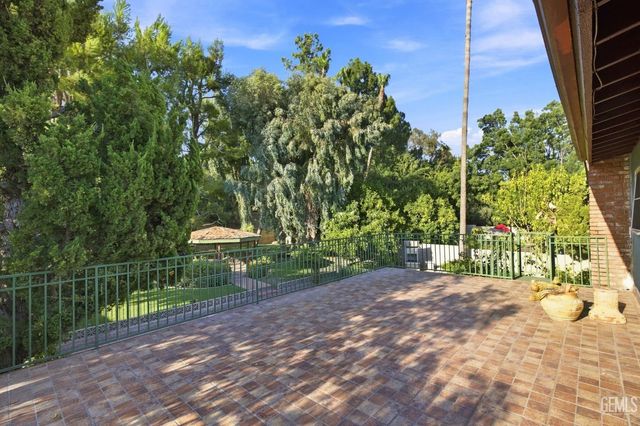 4100 Sill Place, Bakersfield, CA 93306