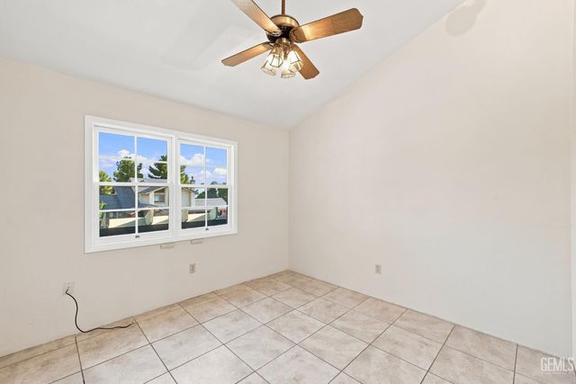4100 Sill Place, Bakersfield, CA 93306