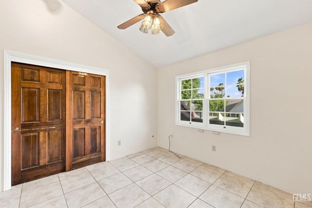 4100 Sill Place, Bakersfield, CA 93306