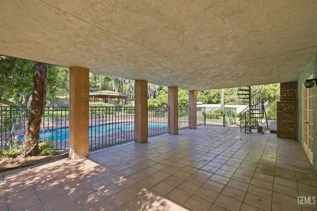 4100 Sill Place, Bakersfield, CA 93306