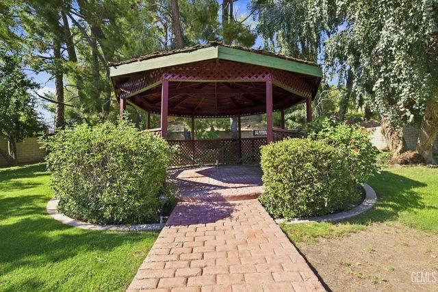 4100 Sill Place, Bakersfield, CA 93306