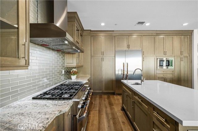 127 Cruiser, Irvine, CA 92618