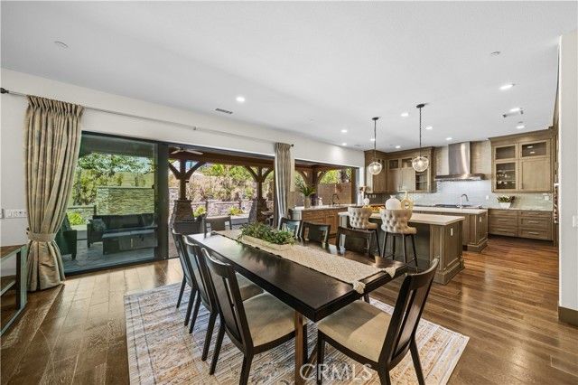 127 Cruiser, Irvine, CA 92618