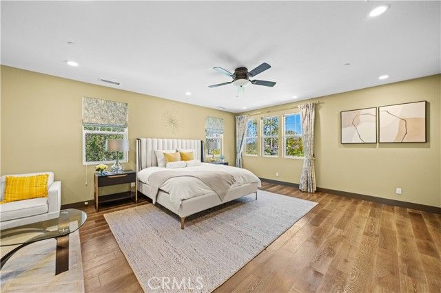 127 Cruiser, Irvine, CA 92618