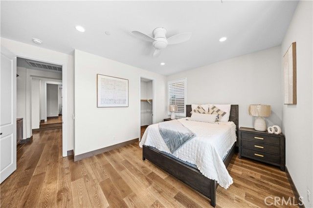 127 Cruiser, Irvine, CA 92618