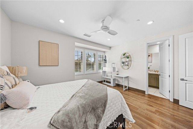 127 Cruiser, Irvine, CA 92618