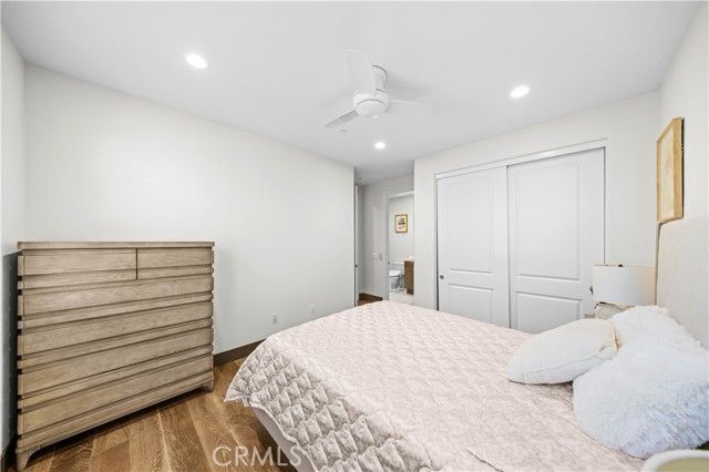 127 Cruiser, Irvine, CA 92618