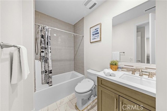 127 Cruiser, Irvine, CA 92618