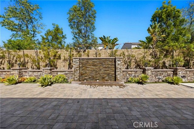 127 Cruiser, Irvine, CA 92618