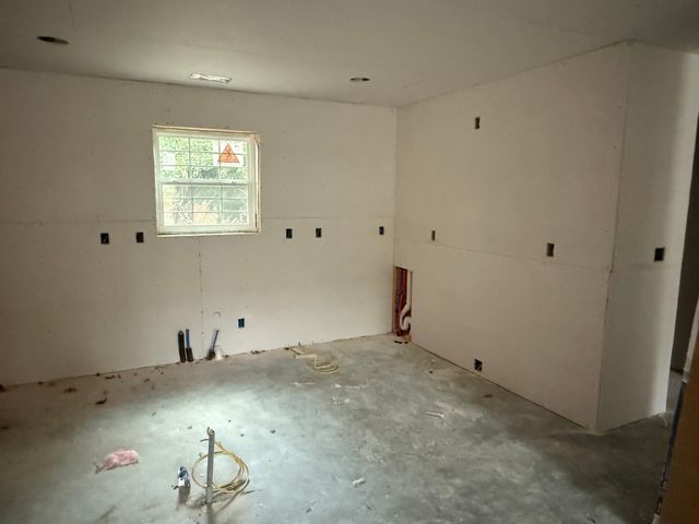 1106 Mitchem Drive, Urbana, IL 61801