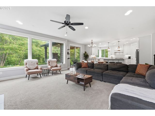 638 N 12TH Ct, Ridgefield, WA 98642