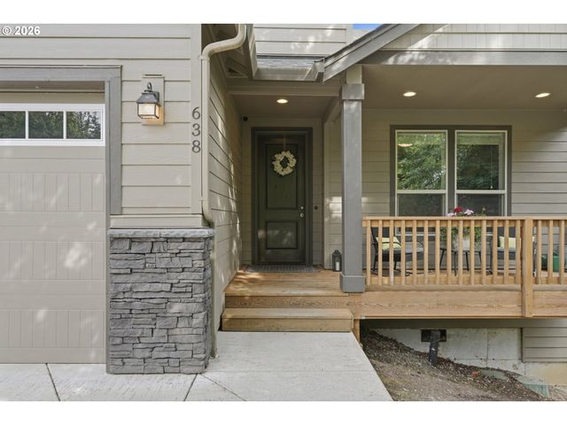 638 N 12TH Ct, Ridgefield, WA 98642