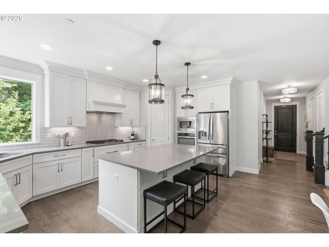 638 N 12TH Ct, Ridgefield, WA 98642