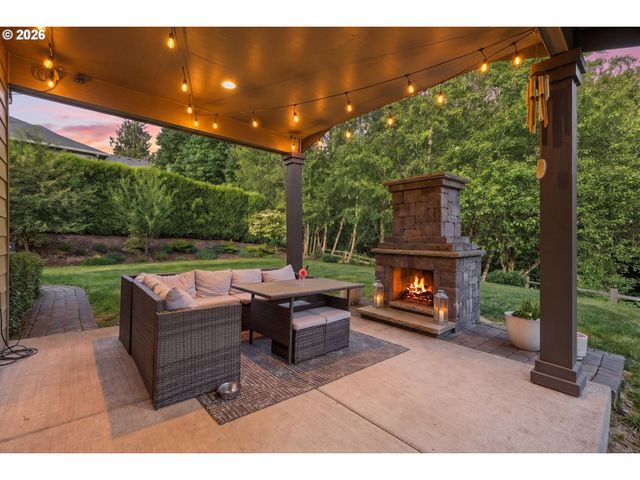 638 N 12TH Ct, Ridgefield, WA 98642