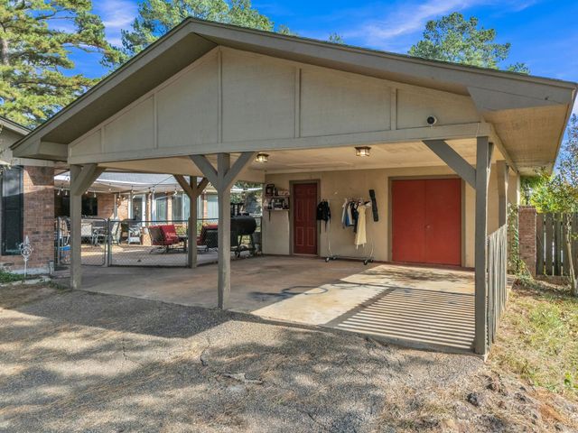 3888 SH 43 E., Henderson, TX 75652