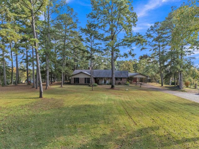 3888 SH 43 E., Henderson, TX 75652