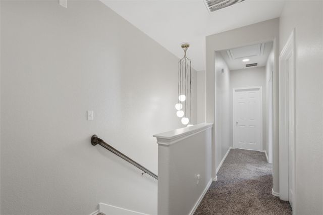 2105 Town Centre DR 40, Round Rock, TX 78664