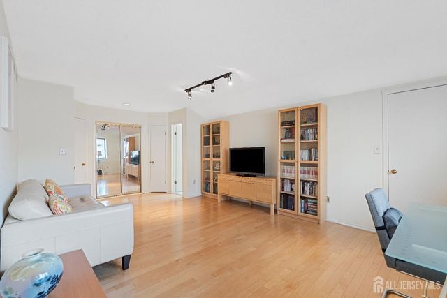 625 Sayre Drive, Plainsboro, NJ 08540