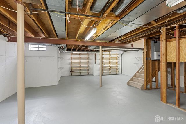 625 Sayre Drive, Plainsboro, NJ 08540