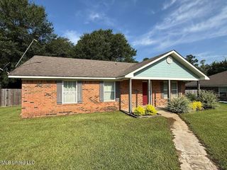22090 Rayvan Lane, Kiln, MS 39556