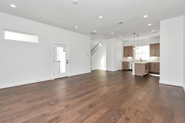 5410 Wheatley Street B, Houston, TX 77091