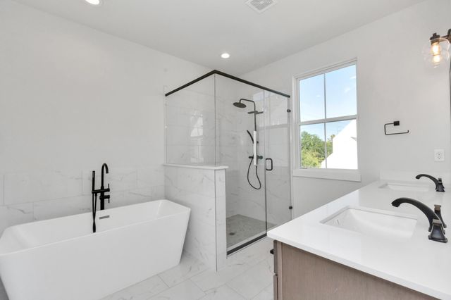 5410 Wheatley Street B, Houston, TX 77091