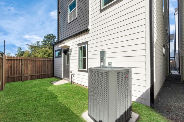 5410 Wheatley Street B, Houston, TX 77091