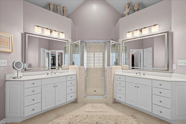 4008 Estates LN, Portsmouth, VA 23703