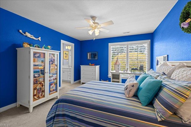 4008 Estates LN, Portsmouth, VA 23703