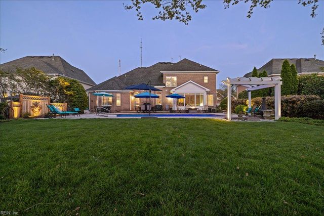 4008 Estates LN, Portsmouth, VA 23703