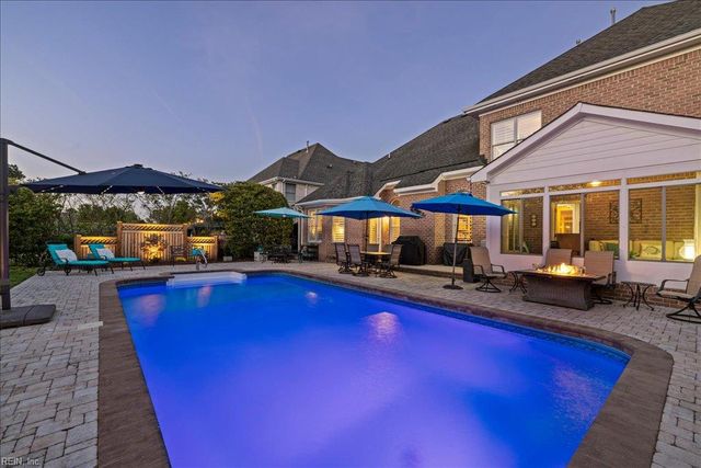 4008 Estates LN, Portsmouth, VA 23703