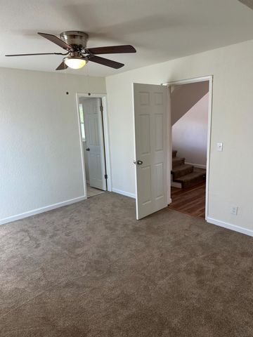 28237 S Macarthur Dr, Tracy, CA 95377
